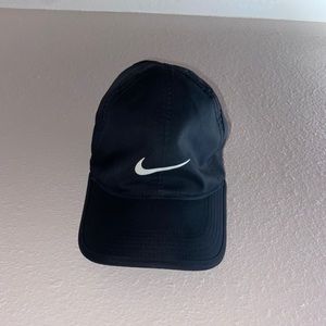 Black Nike adjustable dri-fit hat